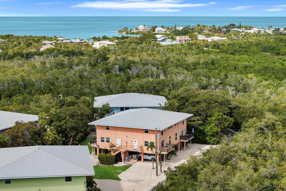 111 Stirrup Key Woods Rd, Marathon, FL 33050