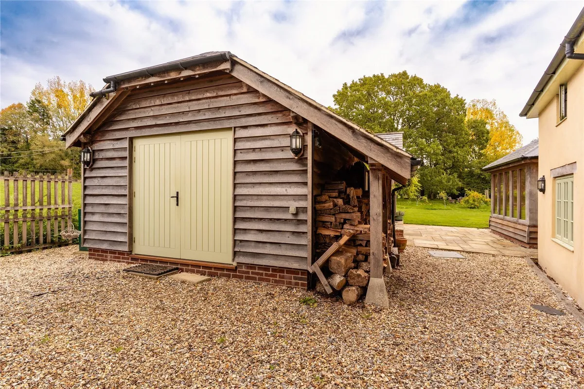 Linbrook, Ringwood, Hampshire, BH24