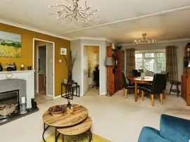Shamblehurst Lane South, Hedge End, Southampton thumb 3