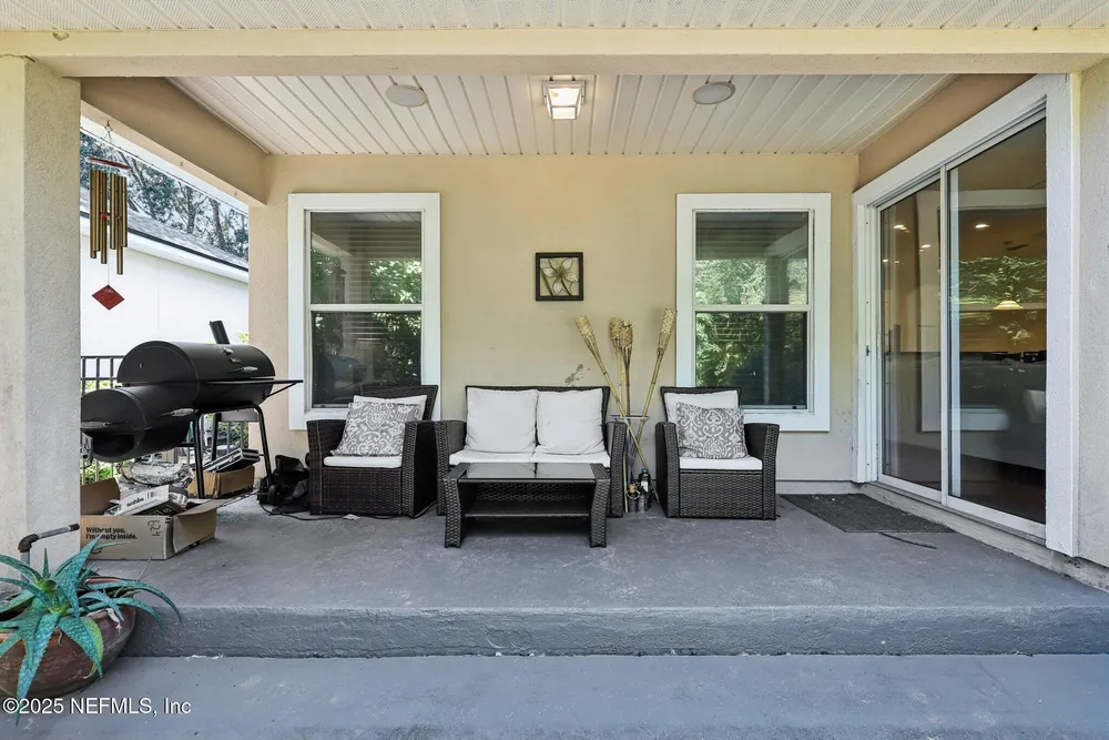 333 Stokes Creek Dr, St Augustine, FL 32095