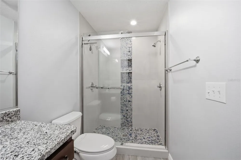 4035 11th St E, Bradenton, FL 34208
