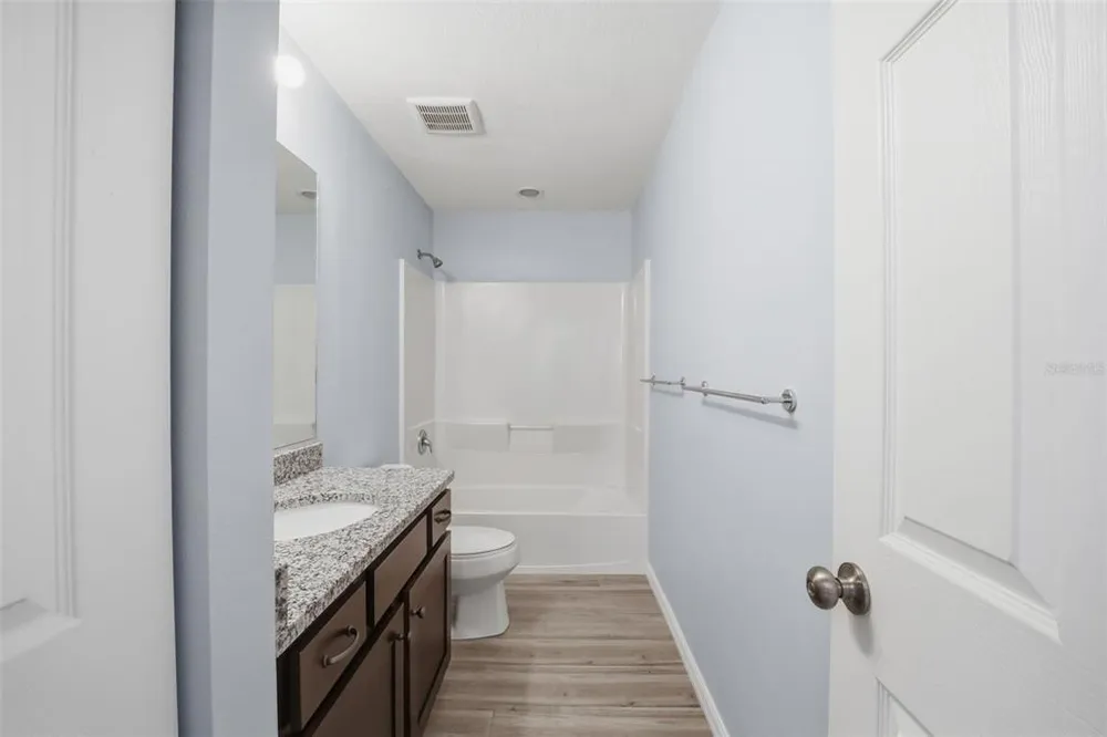 4035 11th St E, Bradenton, FL 34208