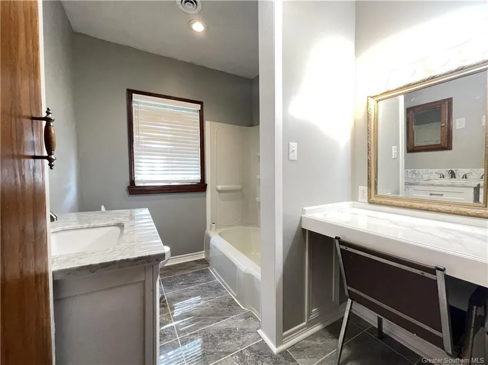 226 Bryan St, Sulphur, LA 70663