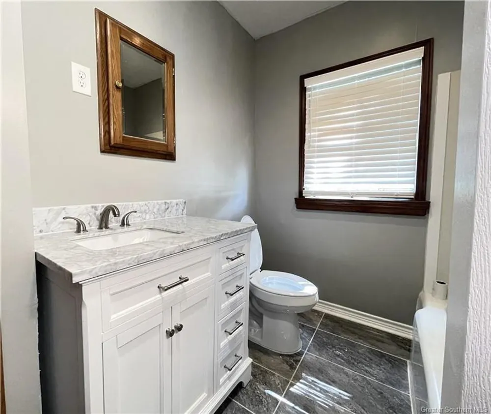 226 Bryan St, Sulphur, LA 70663