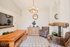 Horsham Road, Mid Holmwood, DORKING