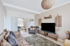 Horsham Road, Mid Holmwood, DORKING
