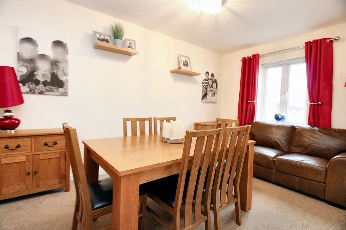 White Farm, Barry, CF62