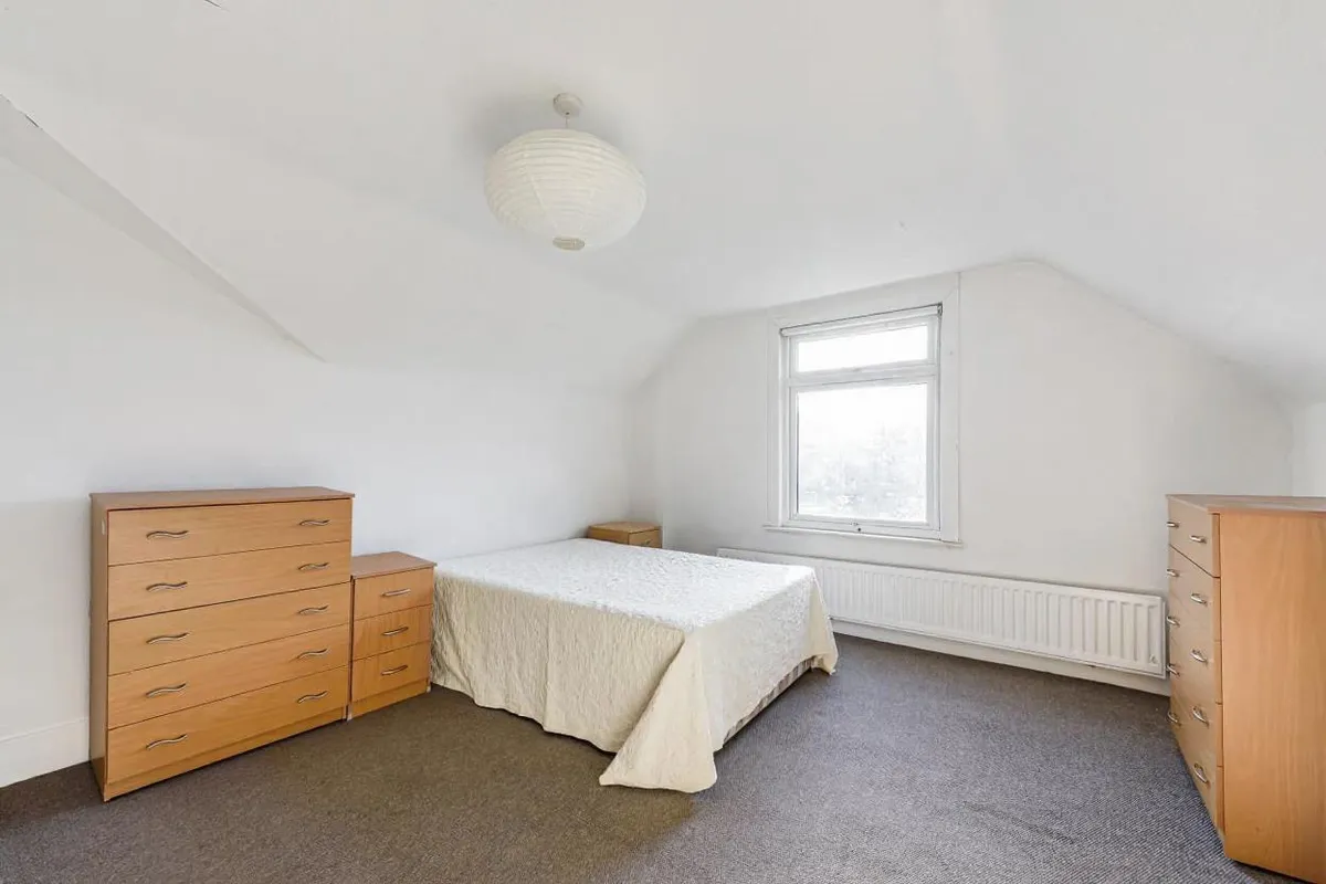 St. Pauls Avenue, London NW2