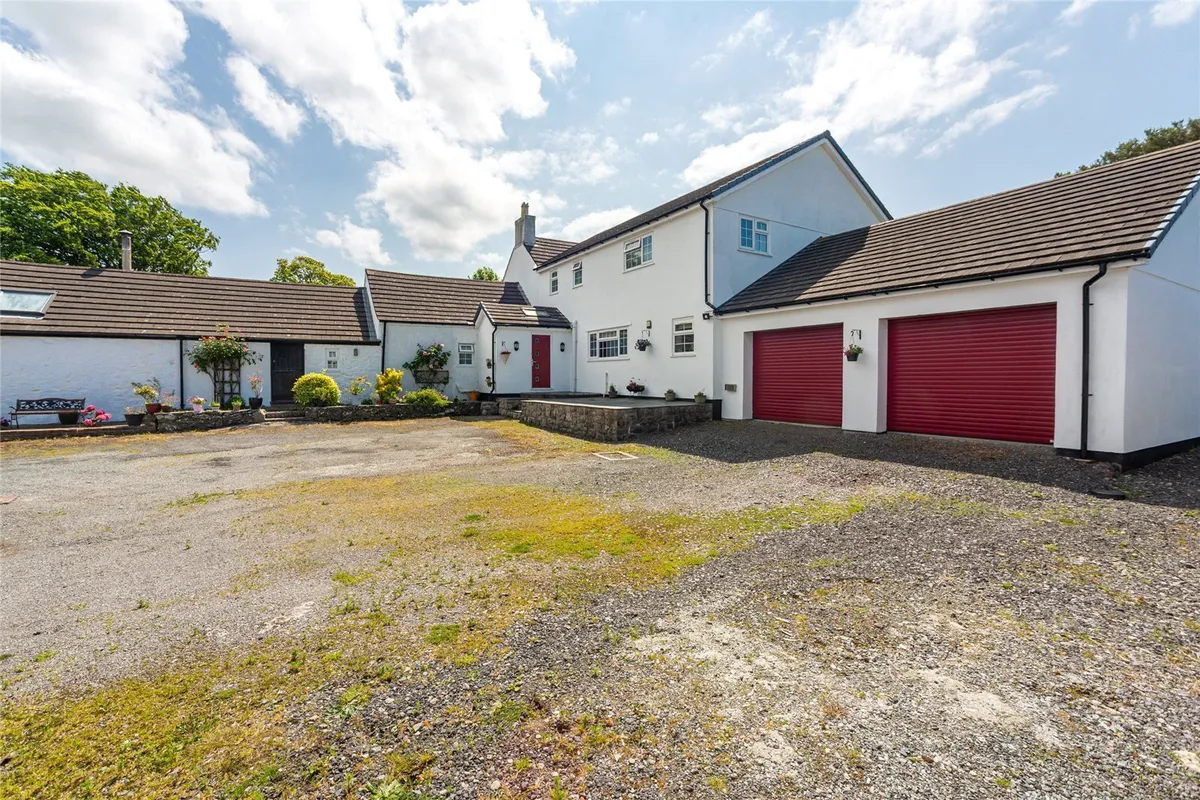Pentraeth, Isle of Anglesey, LL75