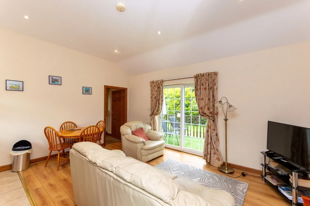 Pentraeth, Isle of Anglesey, LL75
