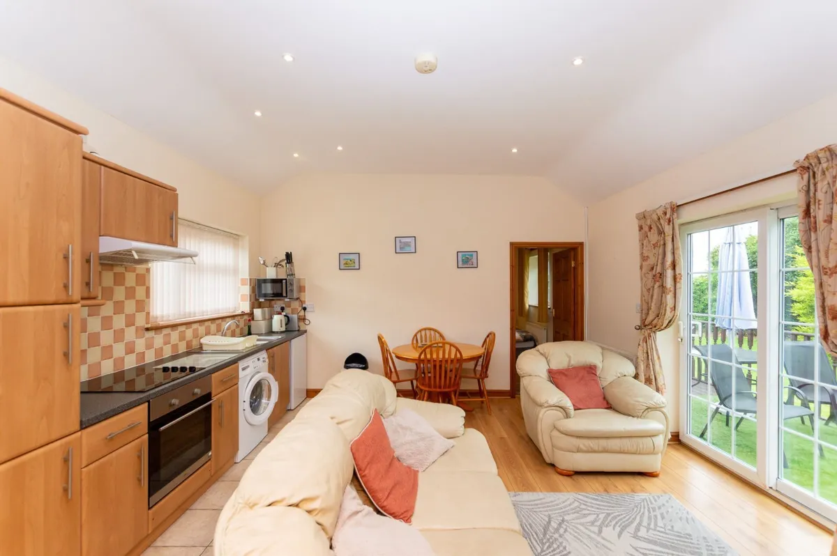 Pentraeth, Isle of Anglesey, LL75