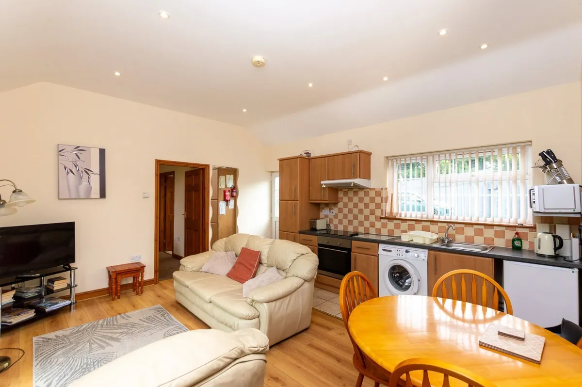 Pentraeth, Isle of Anglesey, LL75