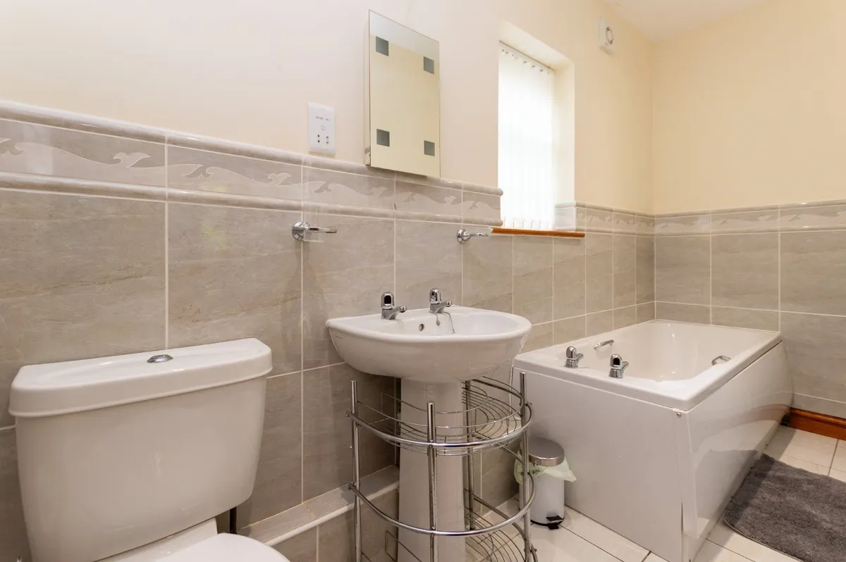Pentraeth, Isle of Anglesey, LL75