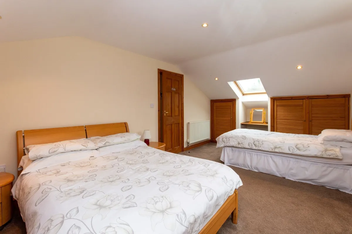 Pentraeth, Isle of Anglesey, LL75