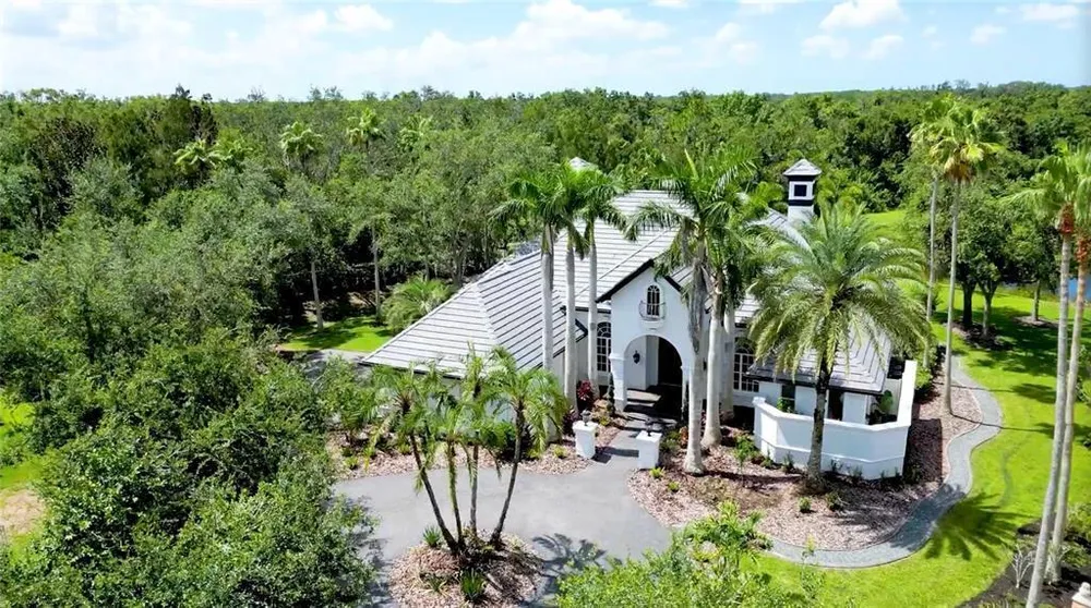 6959 Westchester Circle, Lakewood Ranch, FL 34202
