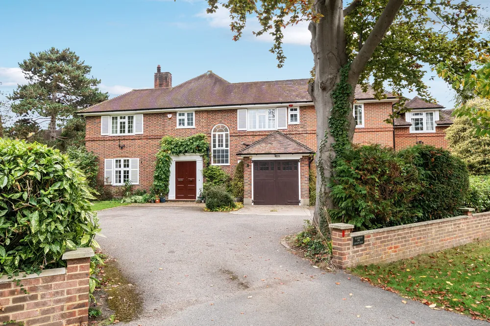 Copsem Drive, Esher, KT10