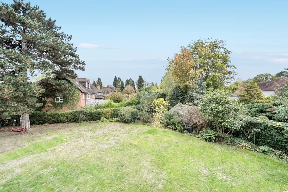 Copsem Drive, Esher, KT10