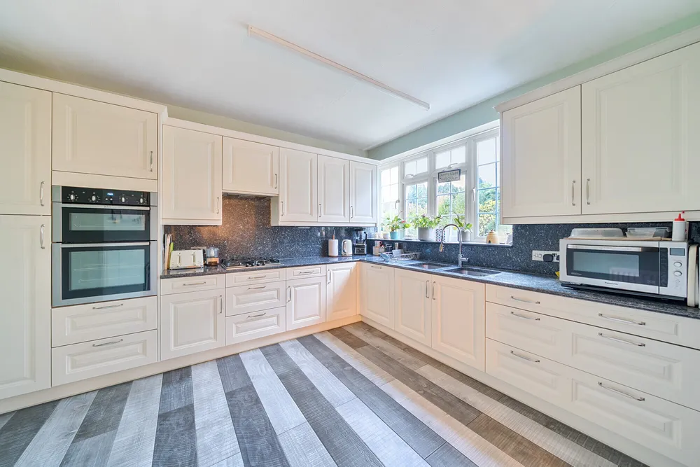 Copsem Drive, Esher, KT10