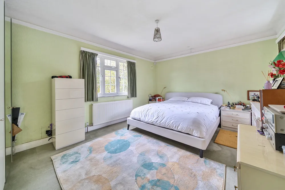 Copsem Drive, Esher, KT10