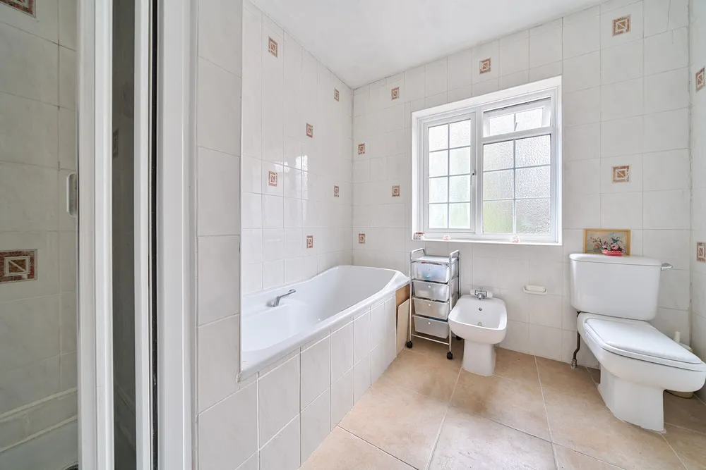 Copsem Drive, Esher, KT10