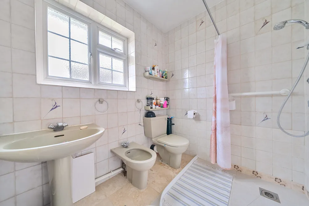 Copsem Drive, Esher, KT10