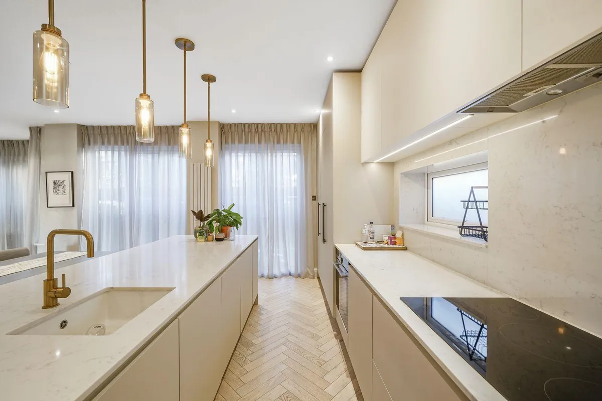 Trevelyan Gardens, London, NW10
