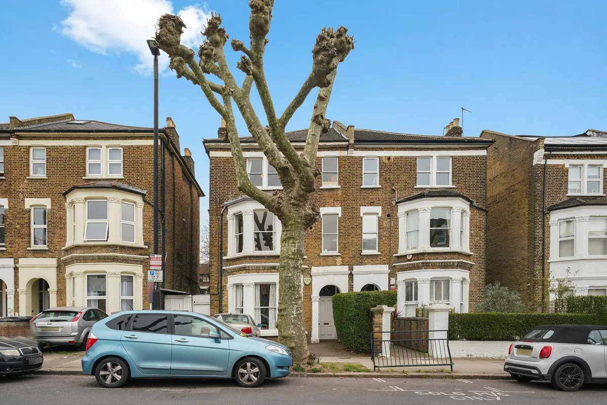 Fordwych Road, London, NW2