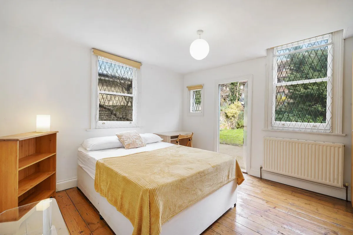 Fordwych Road, London, NW2