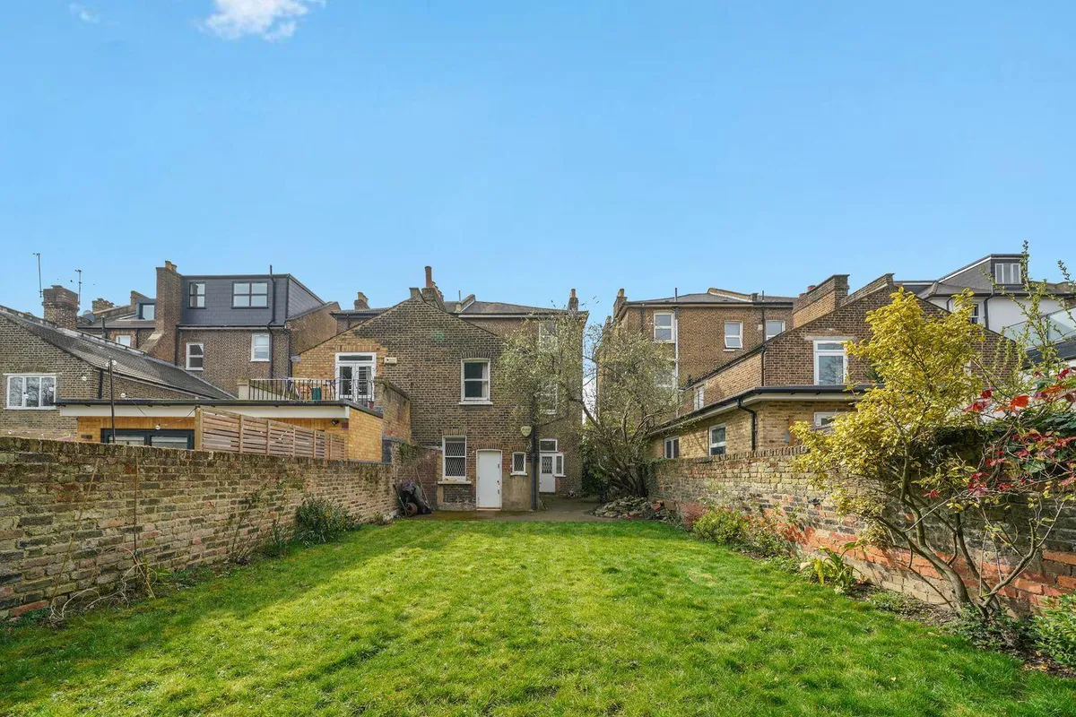 Fordwych Road, London, NW2