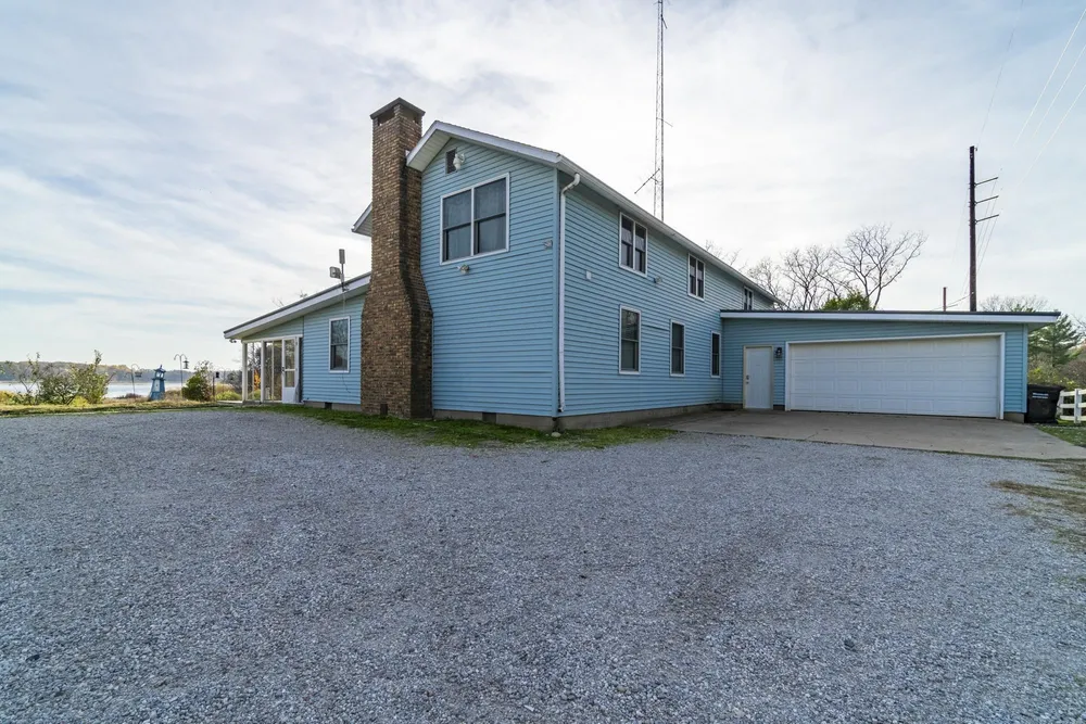 3095 W 100 N, Angola, IN 46703