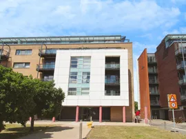 Ferry Court, Cardiff photo