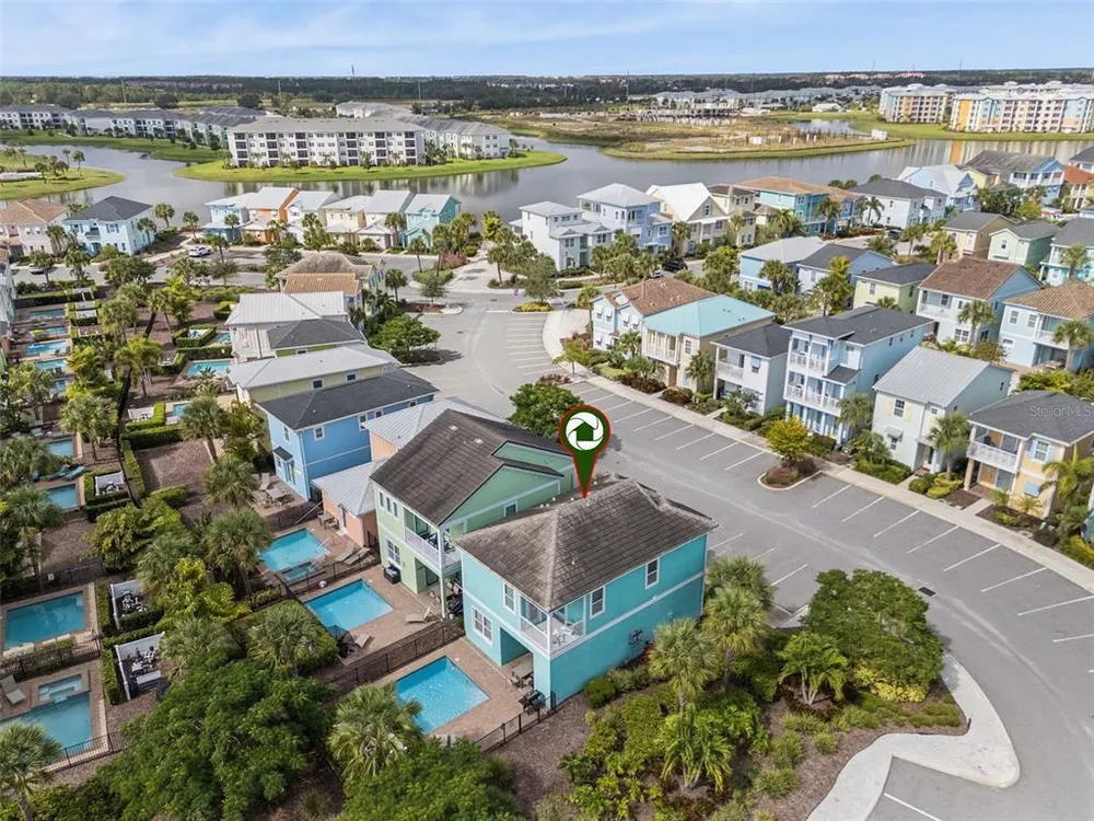 8082 Knee Deep Rd, Kissimmee, FL 34747