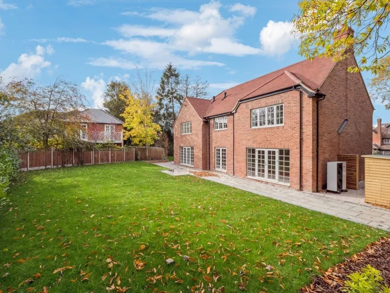 Dog Kennel Lane, Rickmansworth, WD3