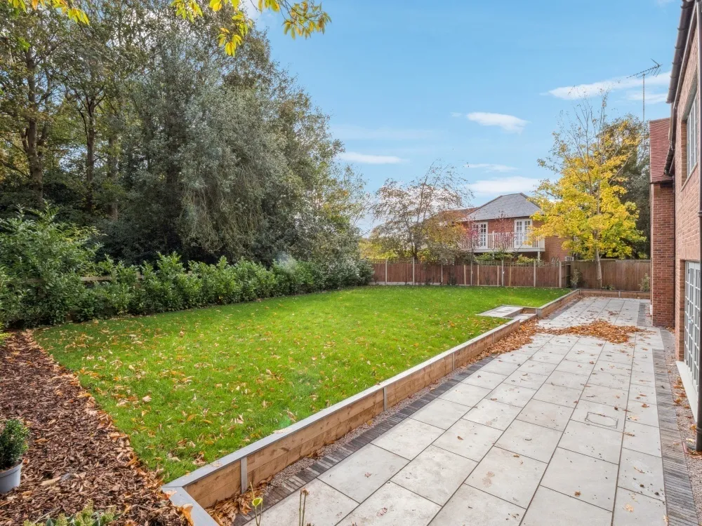 Dog Kennel Lane, Rickmansworth, WD3