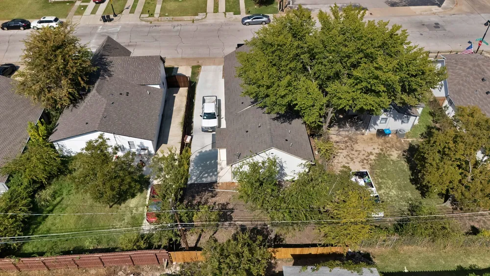1130 E Hattie St, Fort Worth, TX 76104