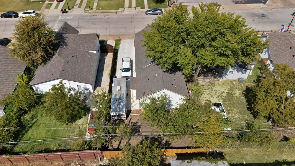 1130 E Hattie St, Fort Worth, TX 76104