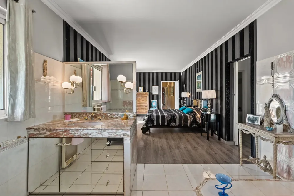 Mougins, 06370, France