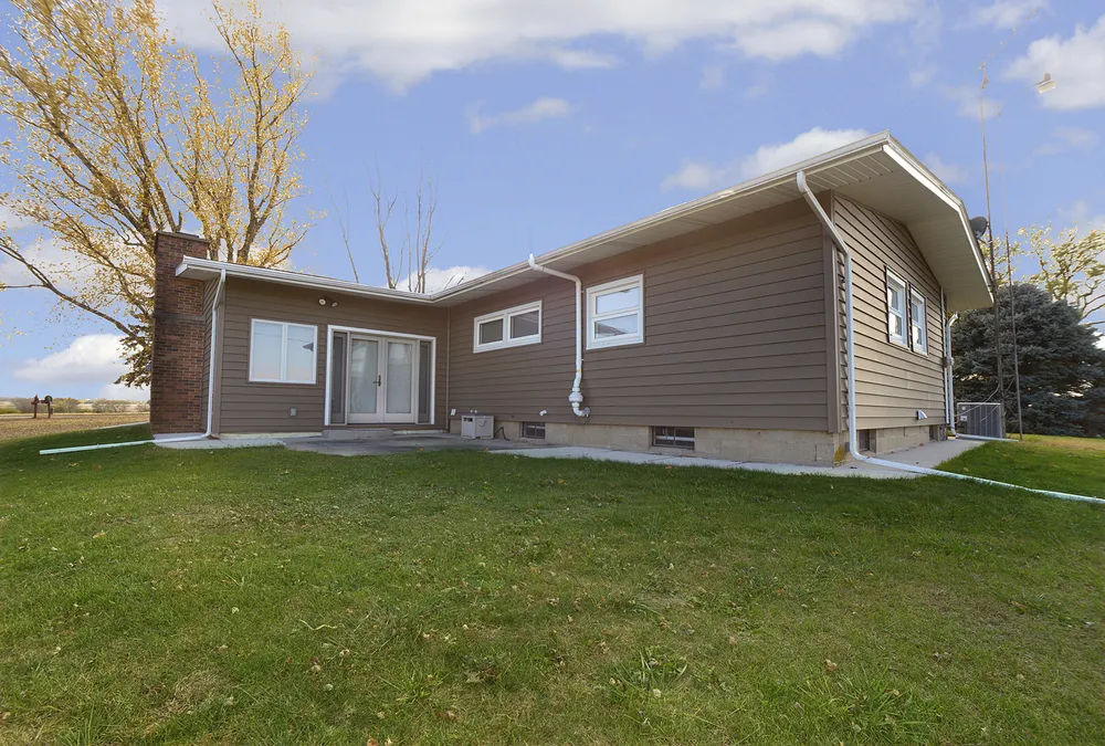 3757 N State Rte 71, Sheridan, IL 60551