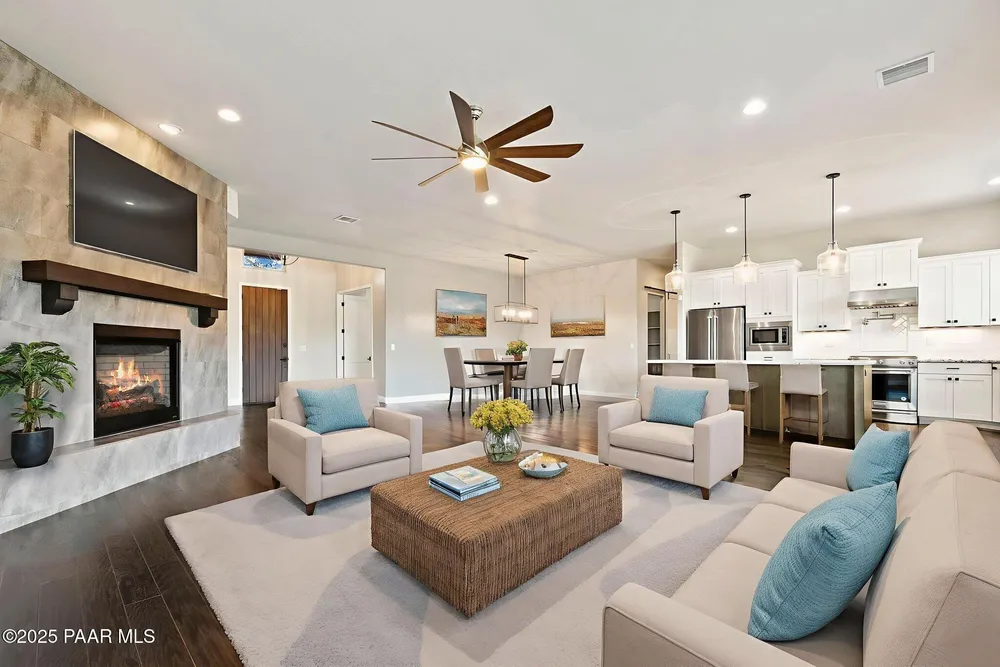 1476 Sierry Peaks Dr, Prescott, AZ 86305