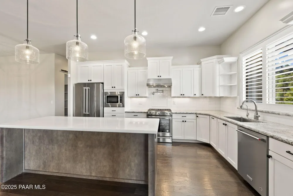 1476 Sierry Peaks Dr, Prescott, AZ 86305