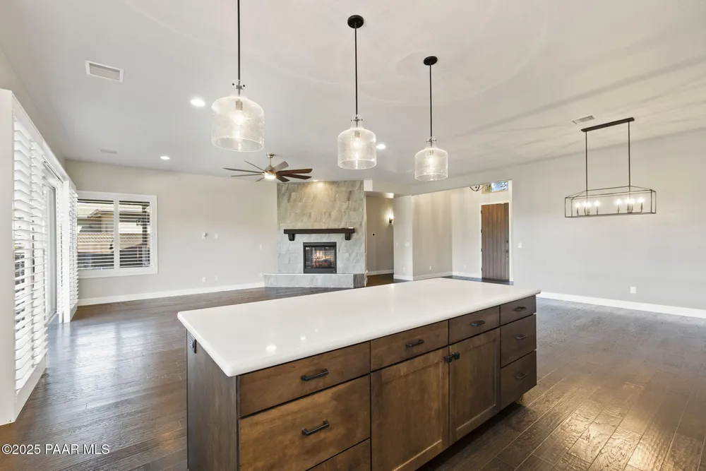 1476 Sierry Peaks Dr, Prescott, AZ 86305