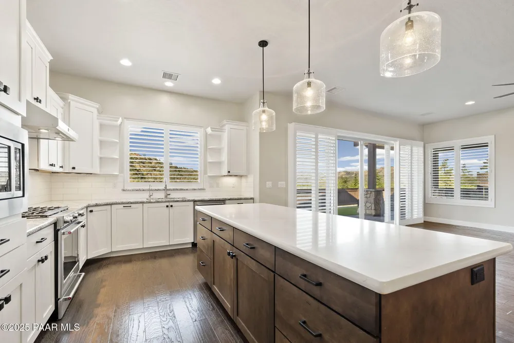 1476 Sierry Peaks Dr, Prescott, AZ 86305