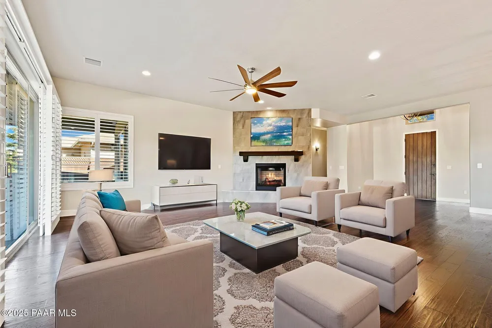1476 Sierry Peaks Dr, Prescott, AZ 86305