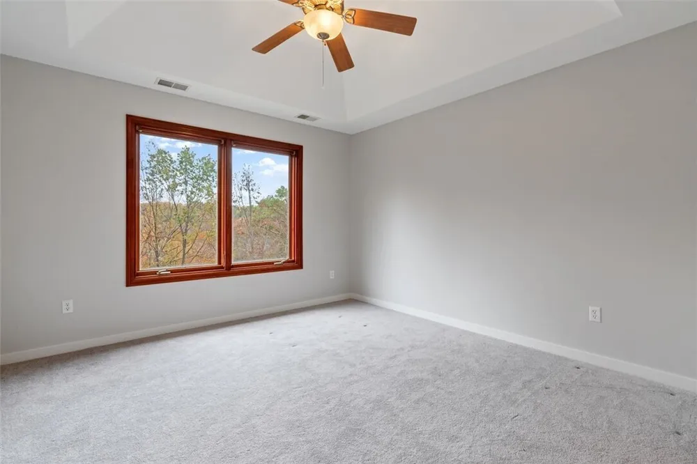 1004 Amy Pl, Gibsonia, PA 15044