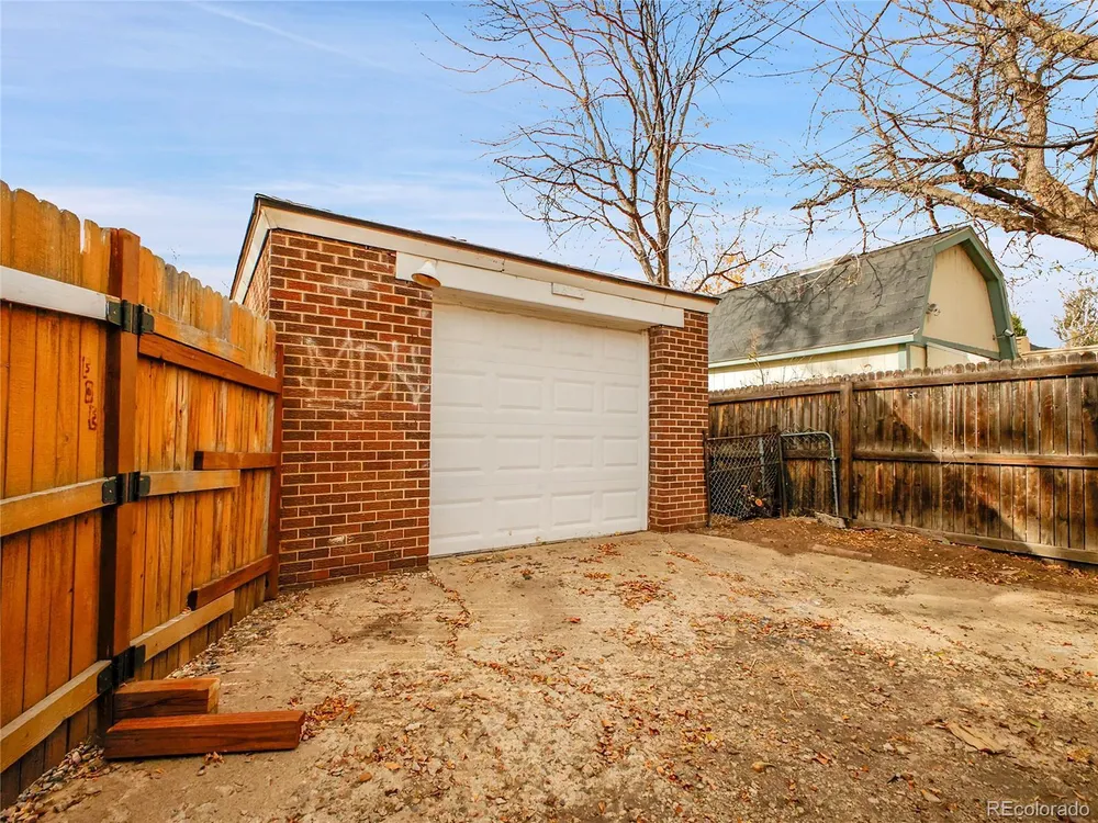 1536 Benton St, Lakewood, CO 80214