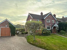 Bradley Lane, FRODSHAM photo
