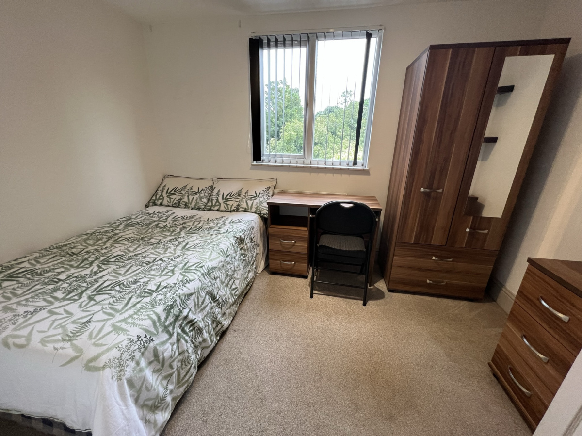 273 Dawlish Road  Image 7