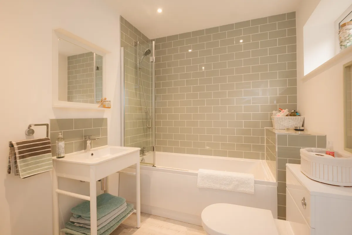 Harewood End, Hereford, Herefordshire, HR2