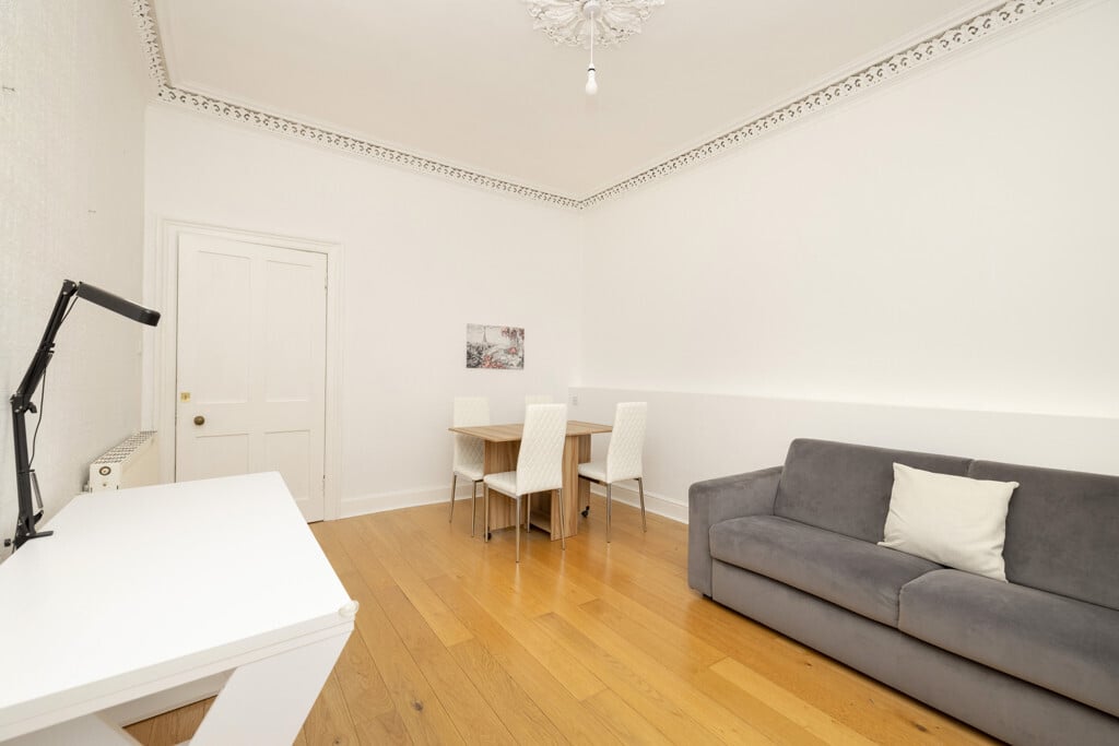 6 (PF2) Drumdryan Street, Tollcross, Edinburgh, EH3 9LA Image 4