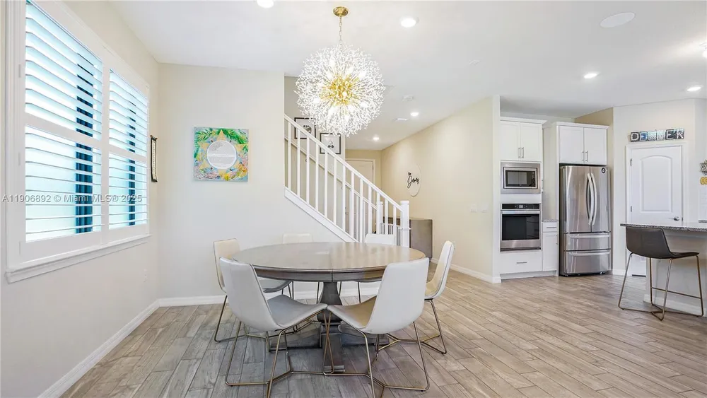 8605 Patron Ln, Lake Worth, FL 33467
